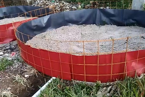 Cara membuat kolam terpal ukuran kecil diatas tanah